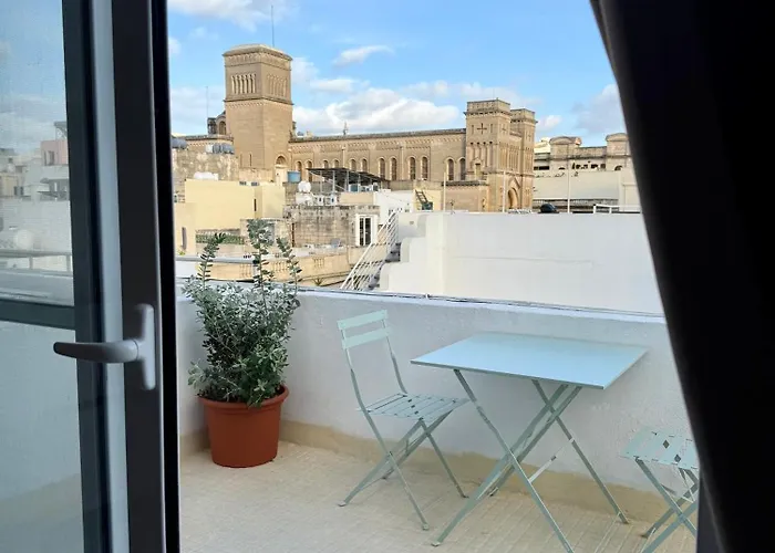 Ostello People & Places