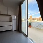 Hostel People & Places
