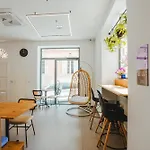 People & Places Hostel Sliema