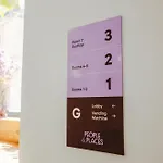 Hostel People & Places Sliema