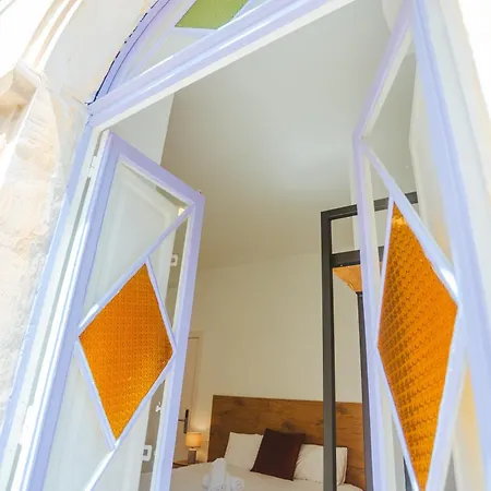 People & Places Hostal