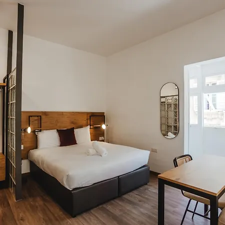 Hostal People & Places Sliema