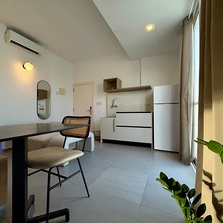 People & Places Sliema