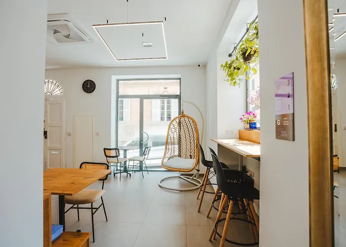 People & Places Hostel Sliema