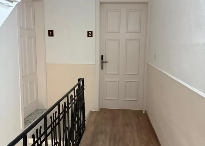 People & Places Hostel Sliema